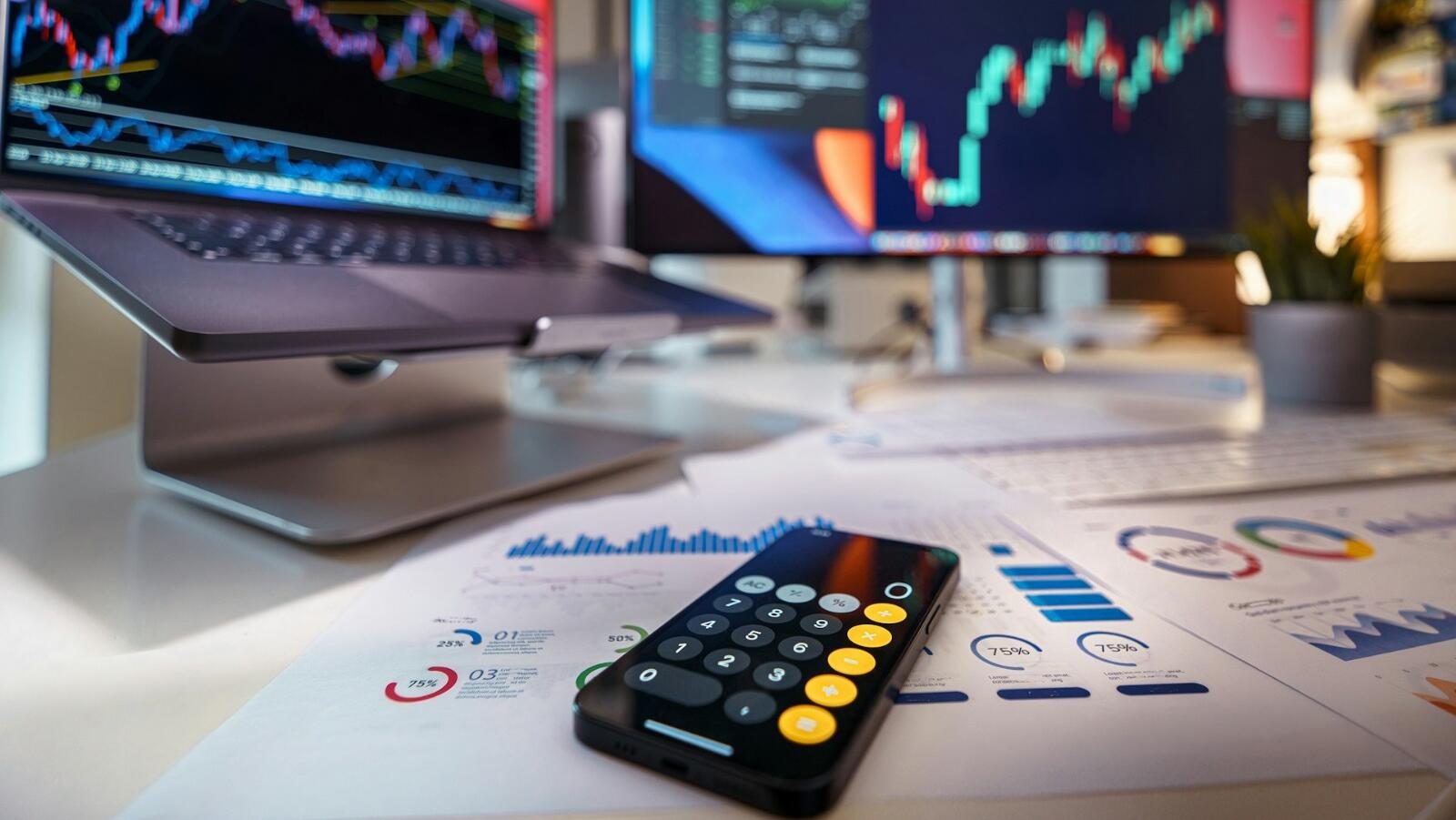 Earnings season blog: Qantas, Nvidia, Salesforce, Coles